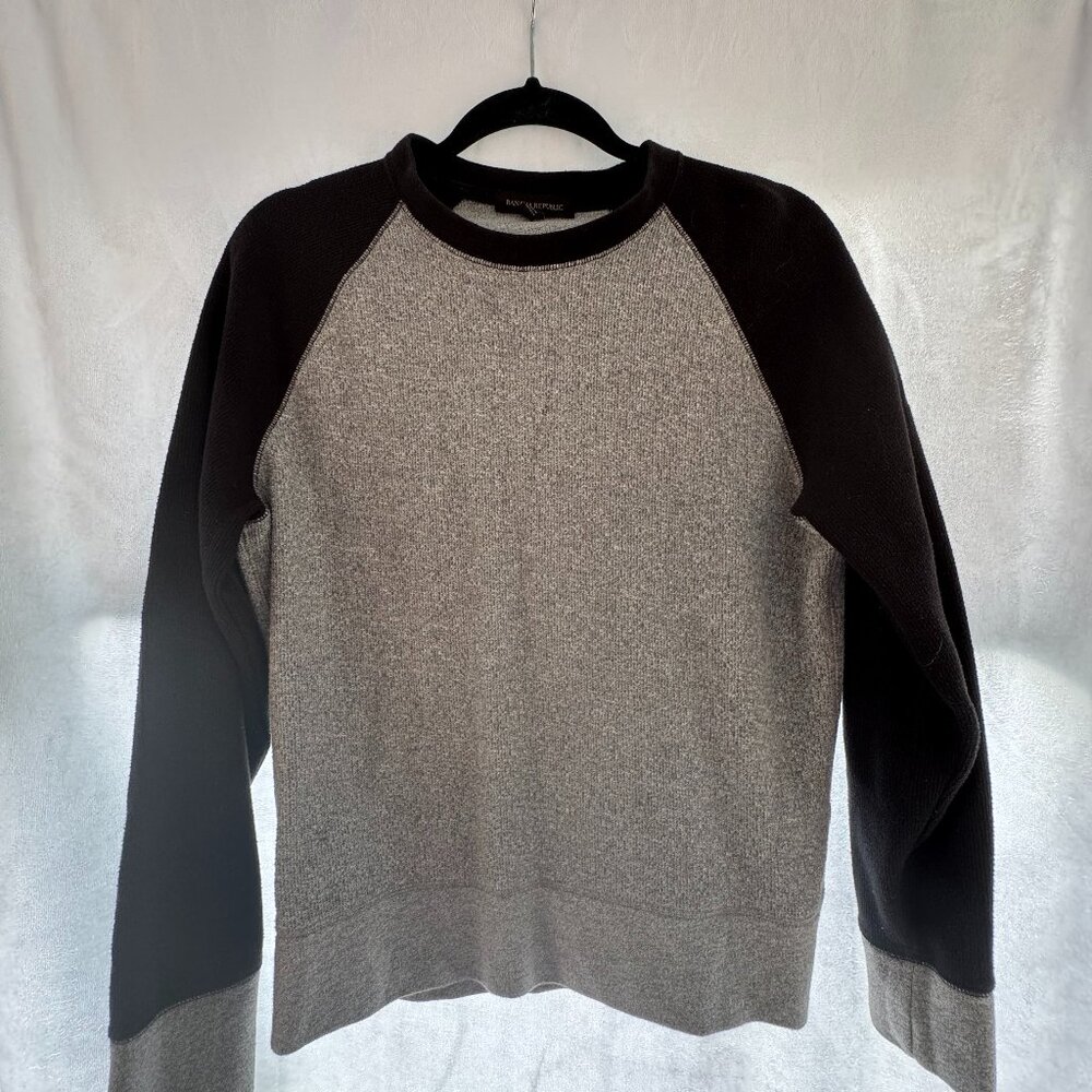 Banana Republic Men's Sweater